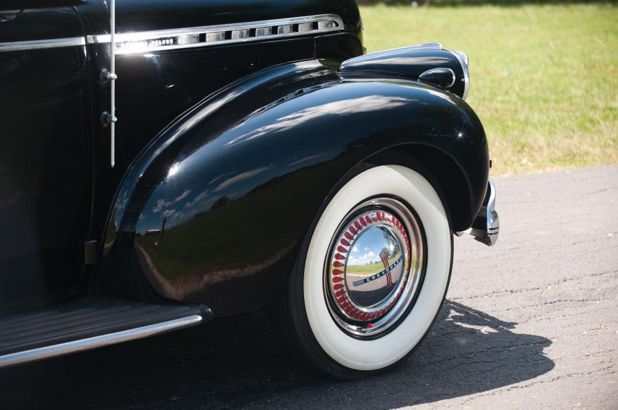  Chevrolet Special DeLuxe Convertible Coupe 1940 года  (фото 29 из 52)